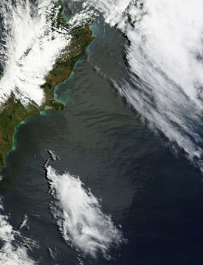 Atmospheric gravity waves off South Island, New Zealand - related image preview