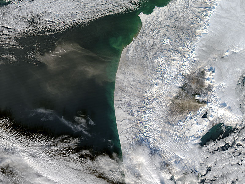 Ash plume from Kizimen, Kamchatka Peninsula, eastern Russia - related image preview