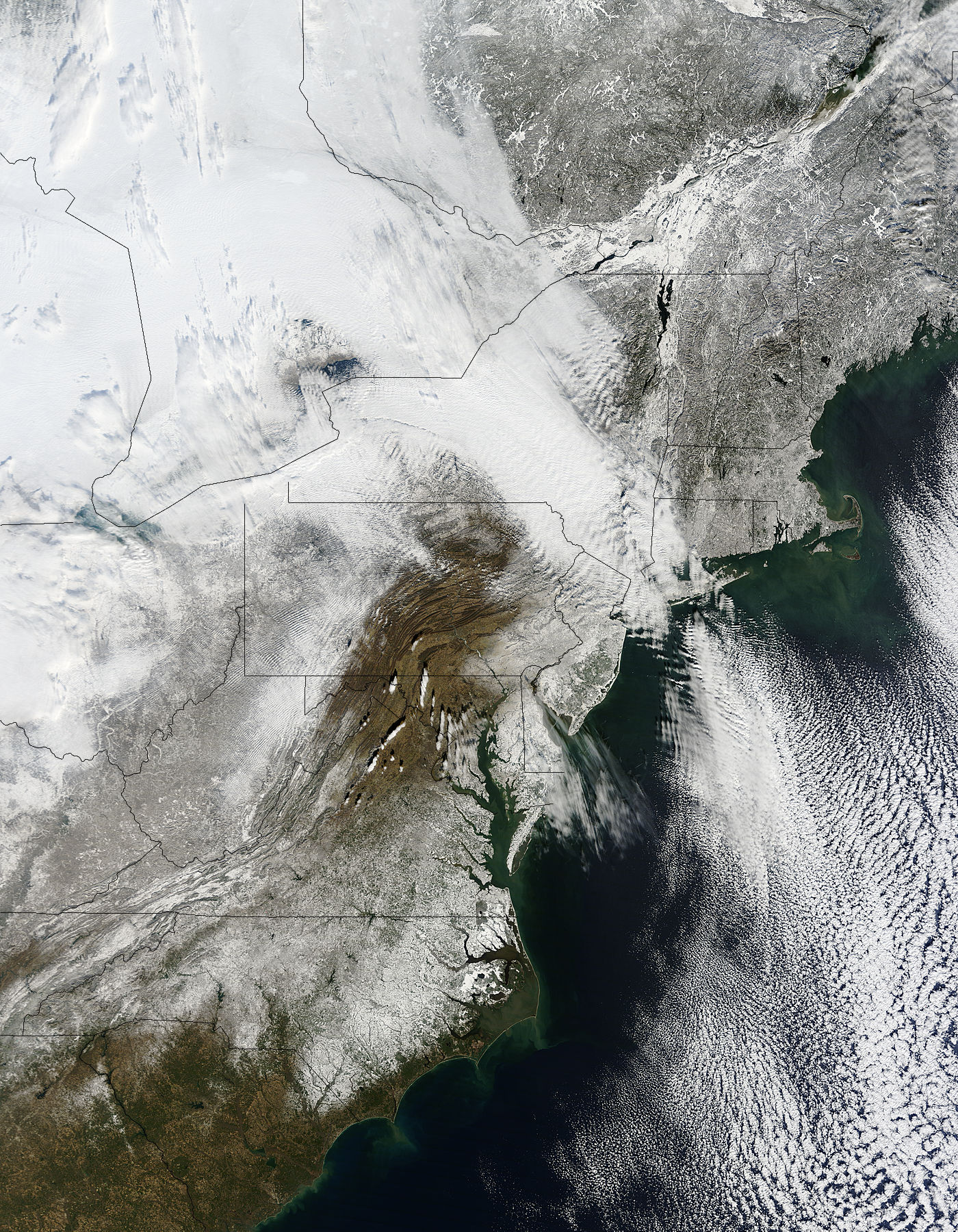 Snow in the eastern United States - related image preview