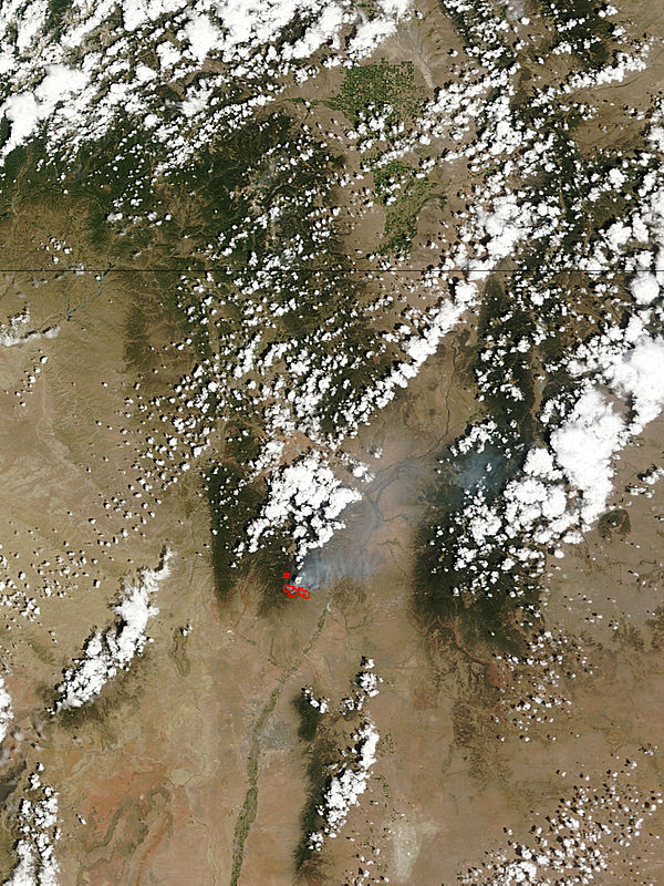 Las Conchas fire near Los Alamos, New Mexico - related image preview