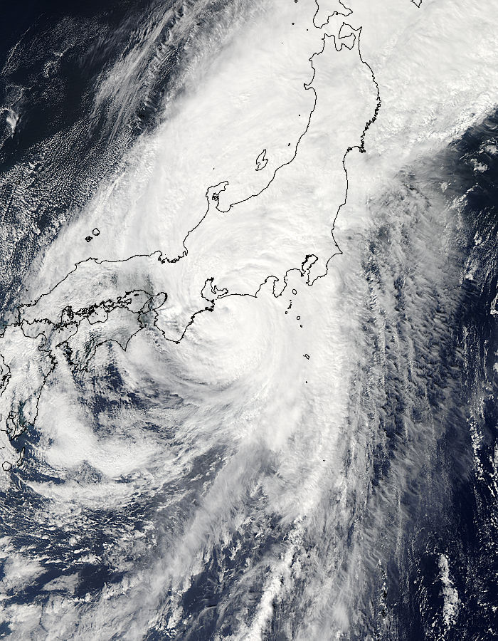 Typhoon Roke (18W) approaching Japan - related image preview