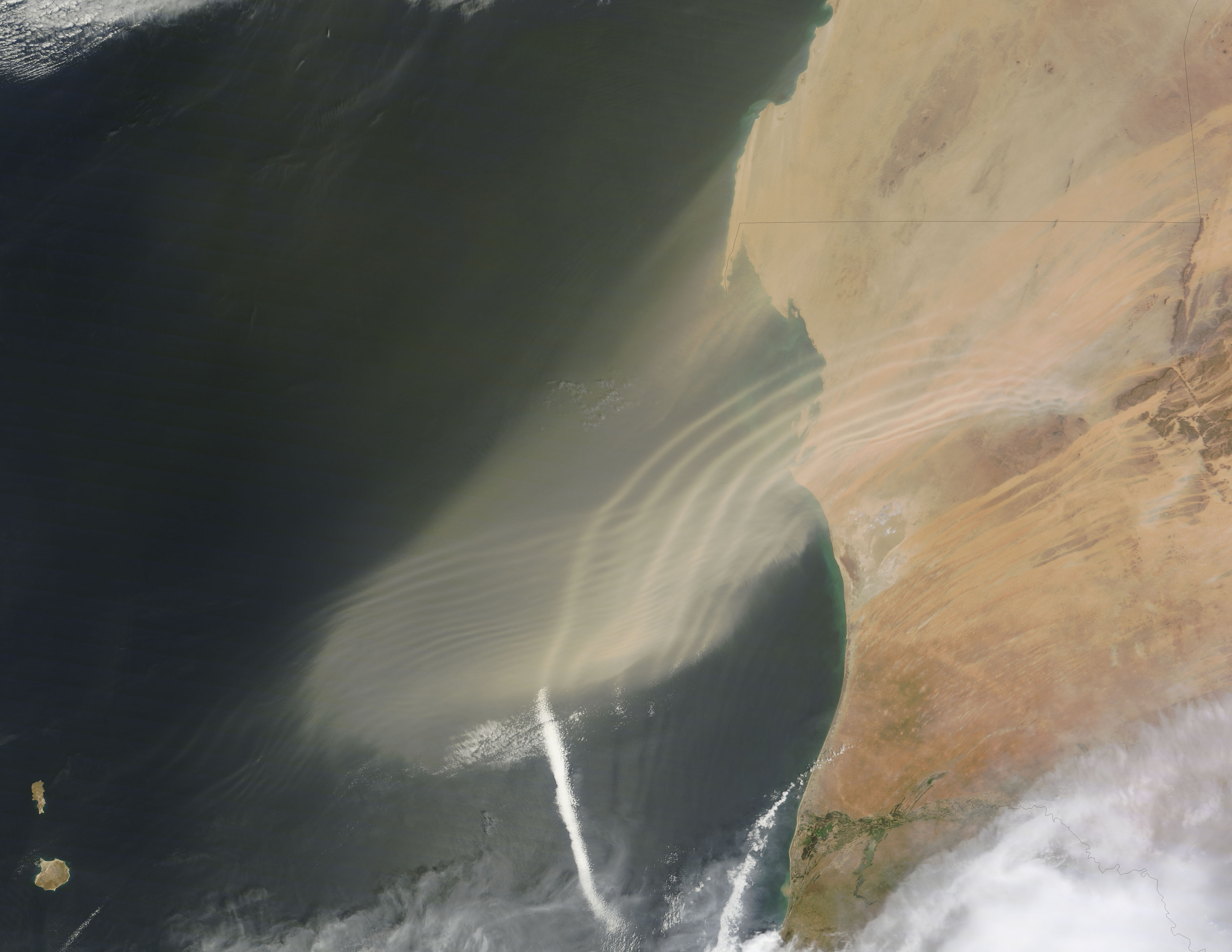 Dust storm off West Africa - related image preview