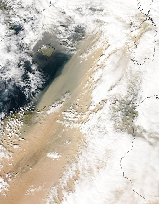 Saharan Dust over Italy