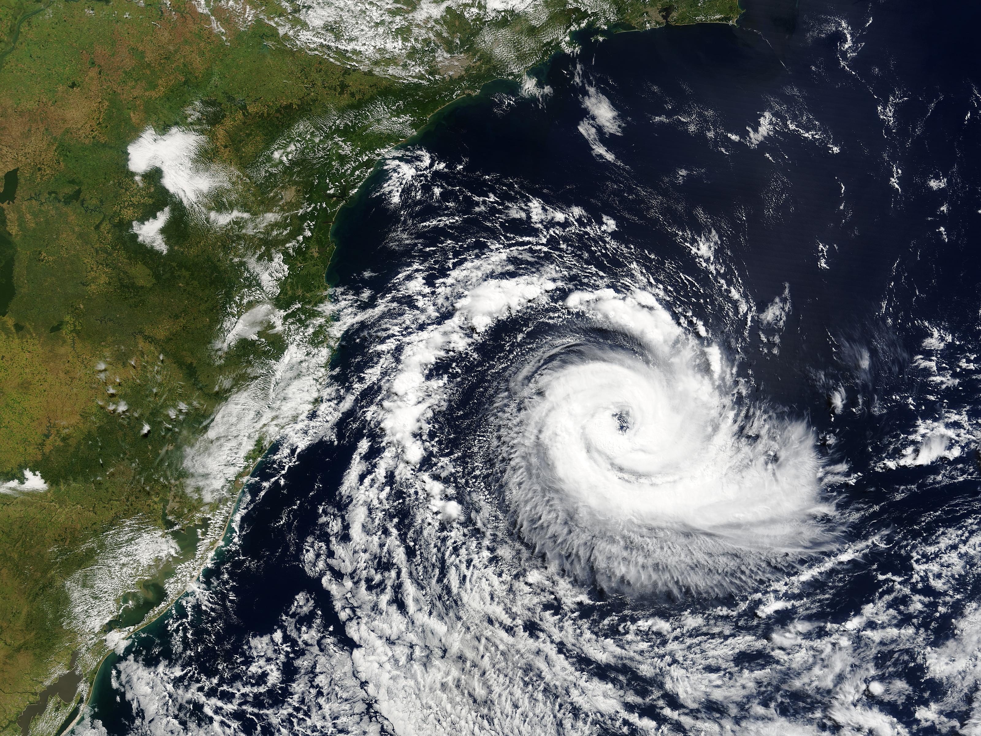 Rare South Atlantic Tropical Cyclone : Natural Hazards