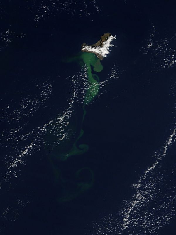 Submarine eruptions off El Hierro, Canary Islands - related image preview