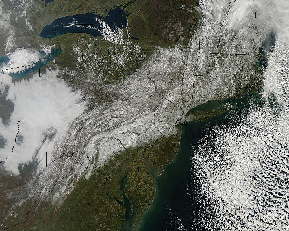 Fall snow in the northeastern United States - related image preview