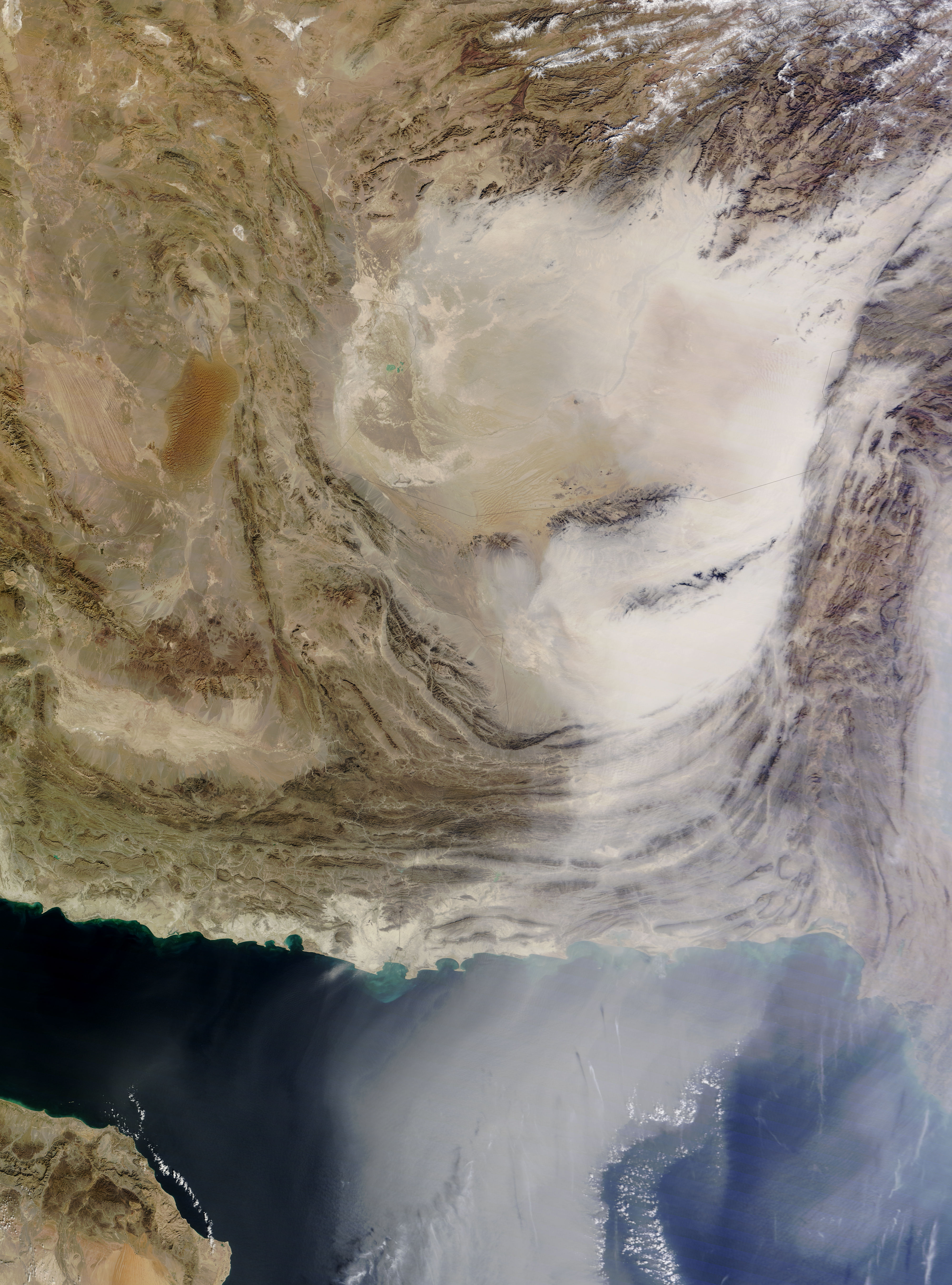 Dust storm in southwest Asia - related image preview