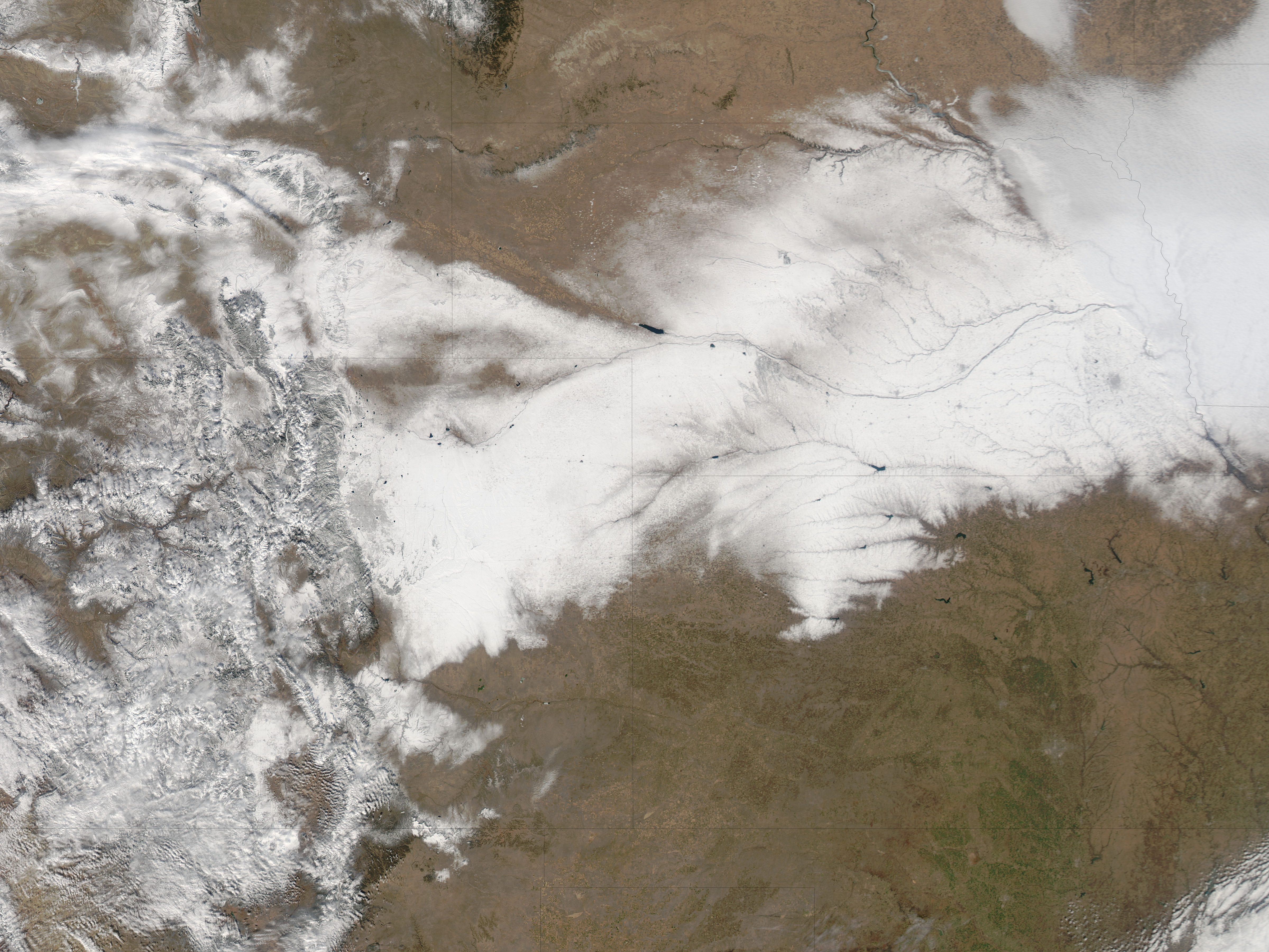 Snow across the Great Plains - related image preview