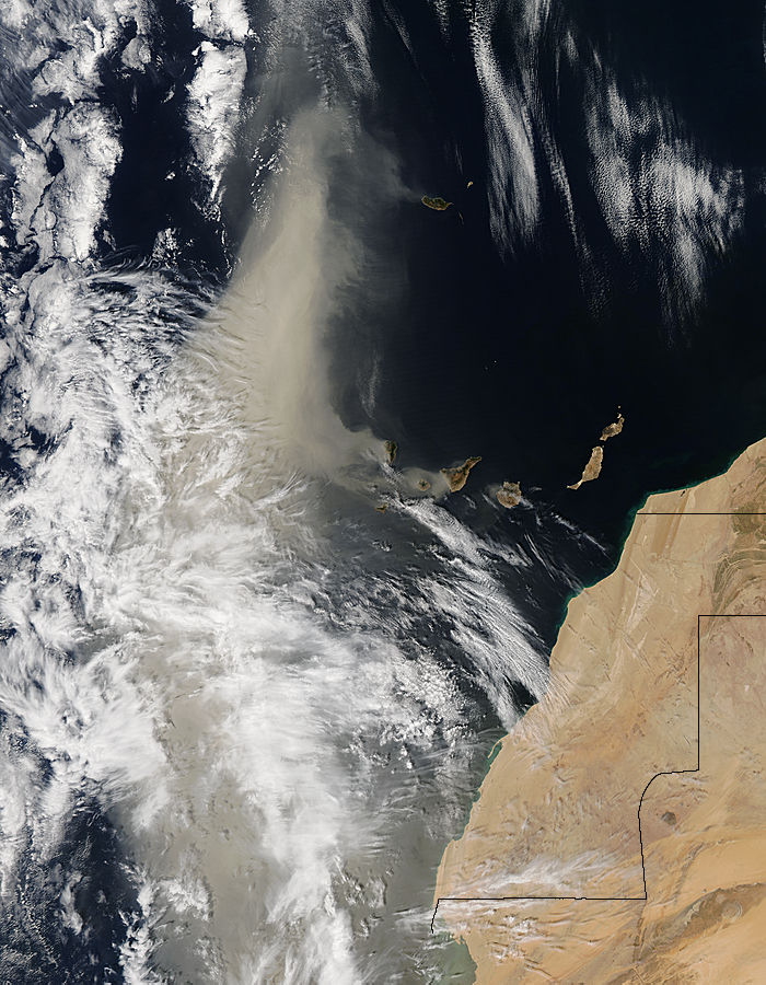 Dust storm off West Africa - related image preview