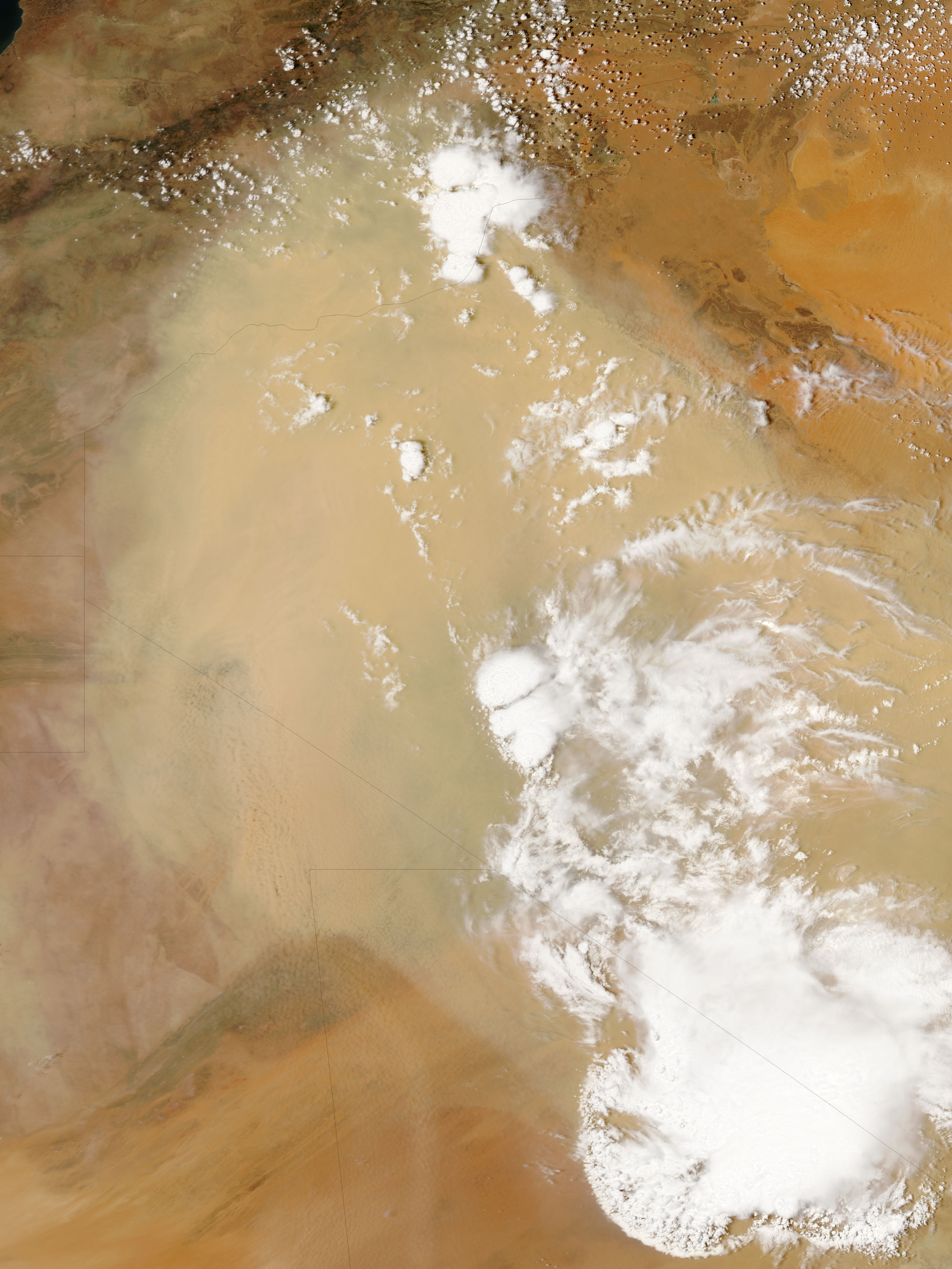 Dust storm in the Sahara Desert - related image preview