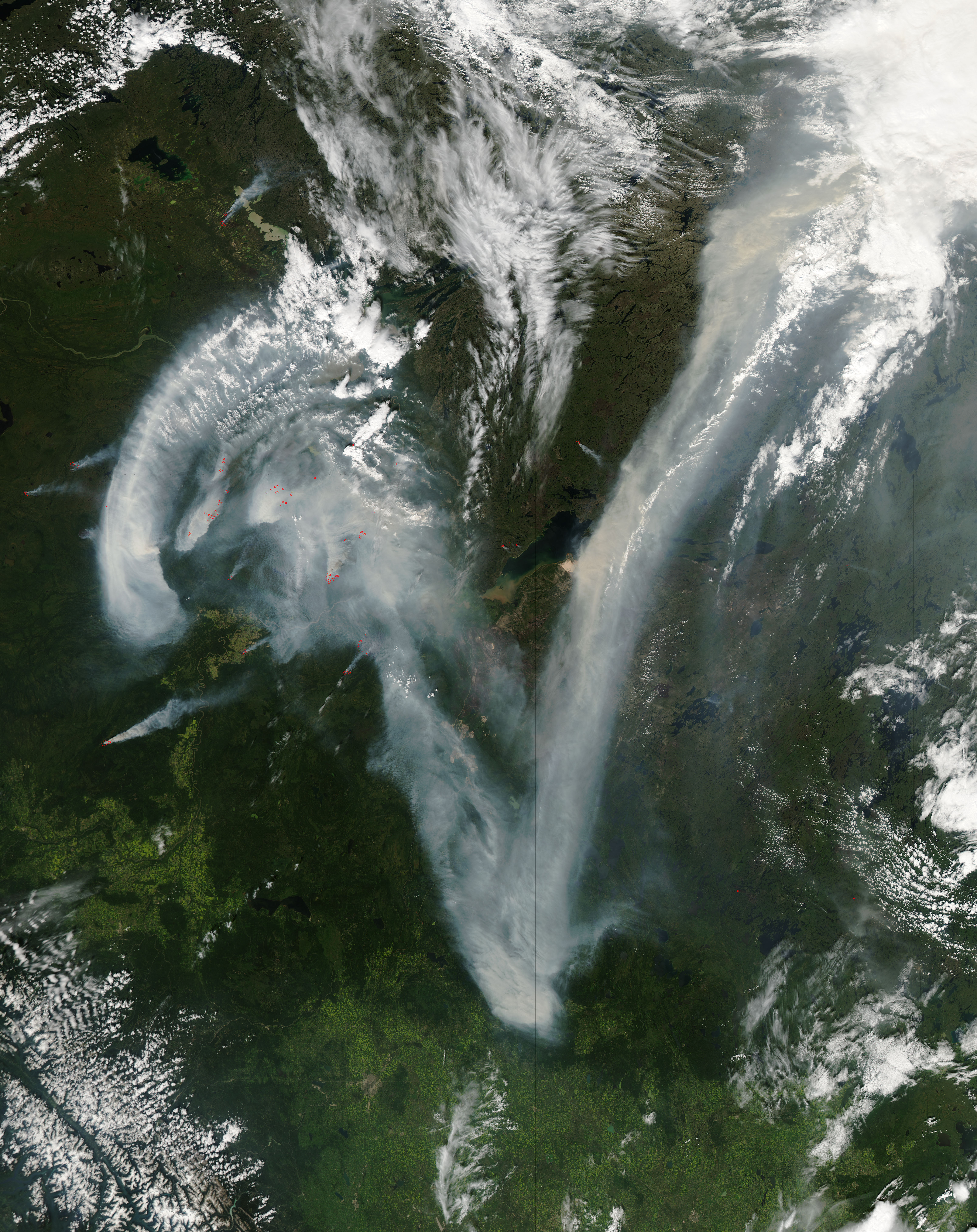 Fires and smoke in northern Canada - related image preview