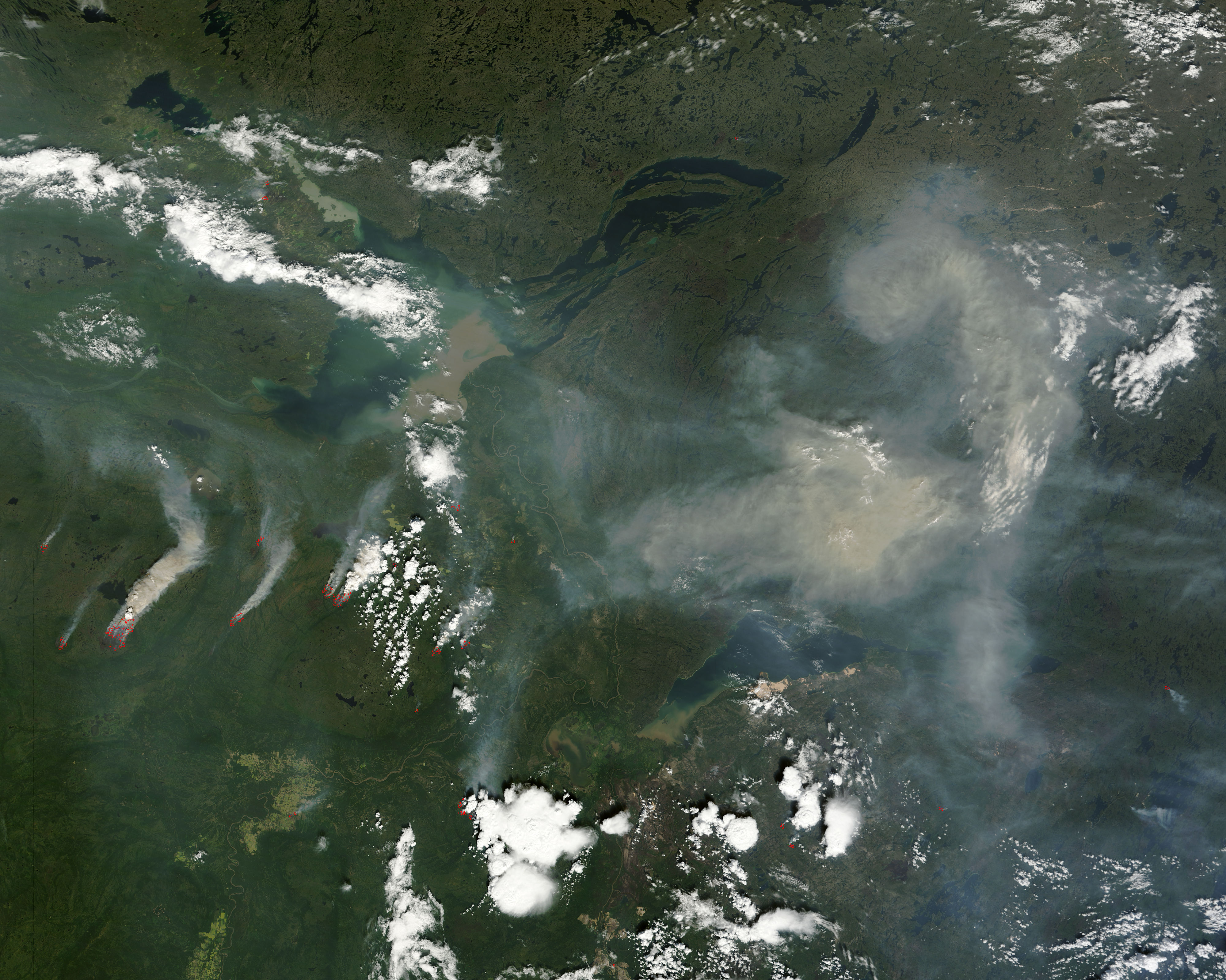 Fires and smoke in northern Canada - related image preview