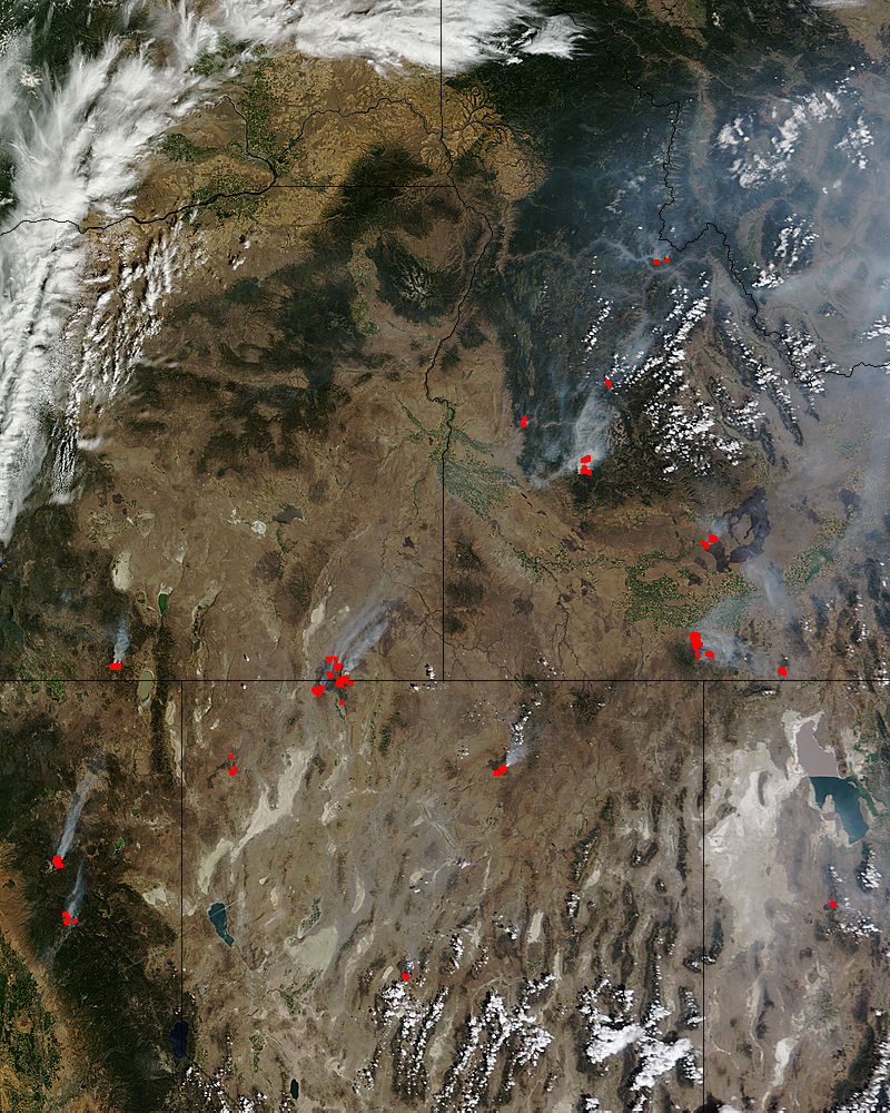 Fires and smoke in western United States - related image preview