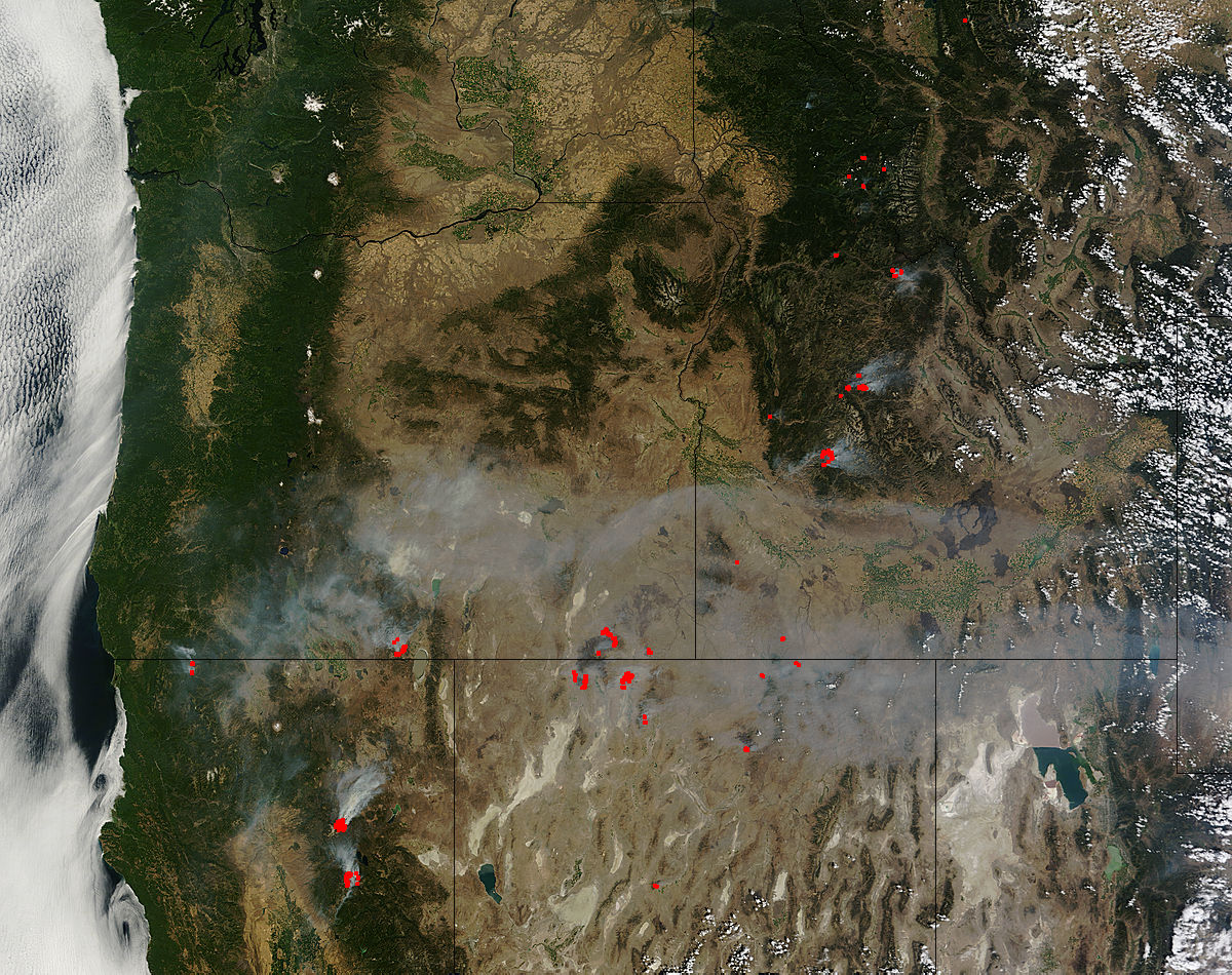 Fires and smoke in western United States (morning overpass) - related image preview