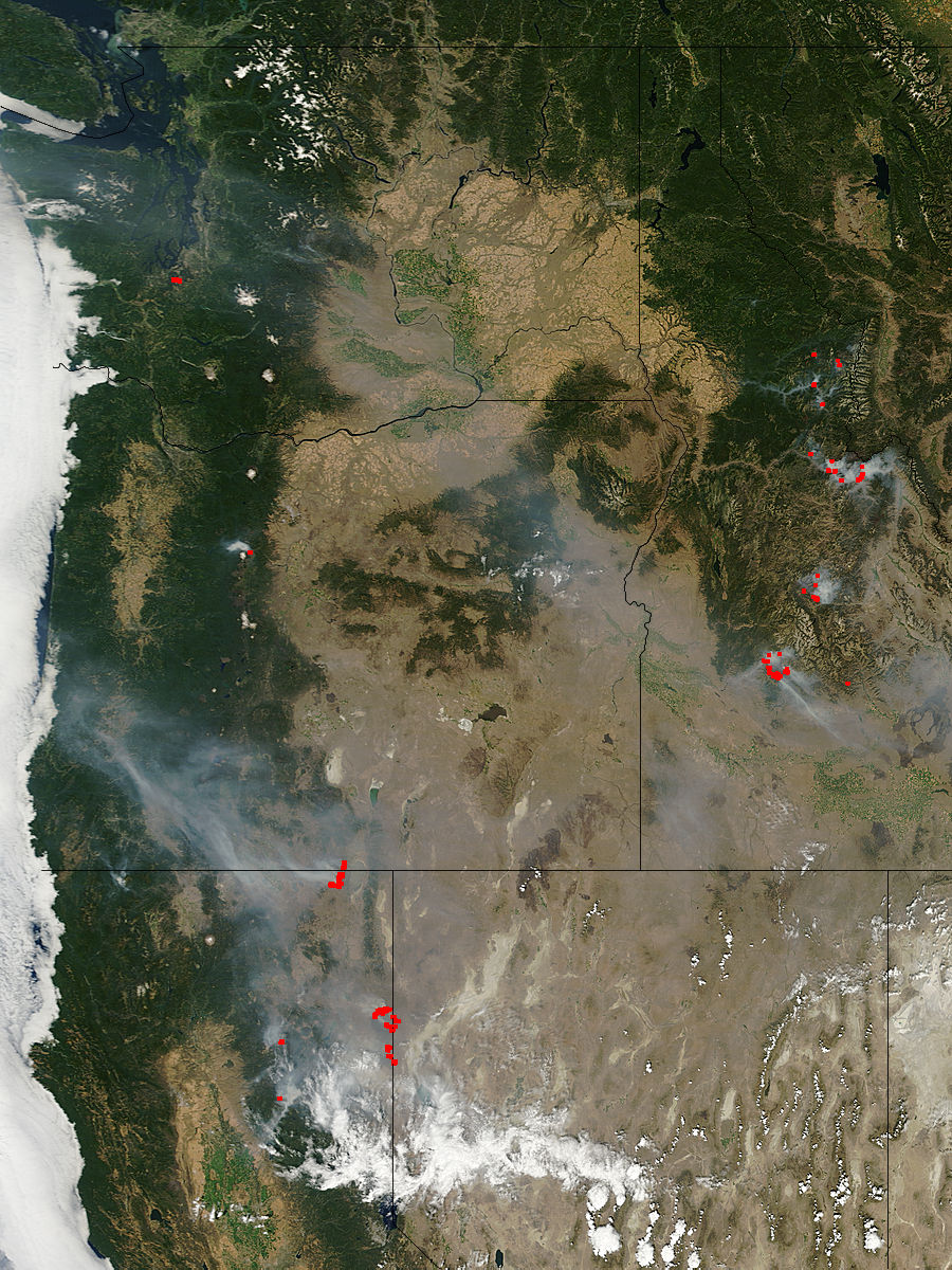 70 Large Fires Burn In 13 Western States Cause Haze I