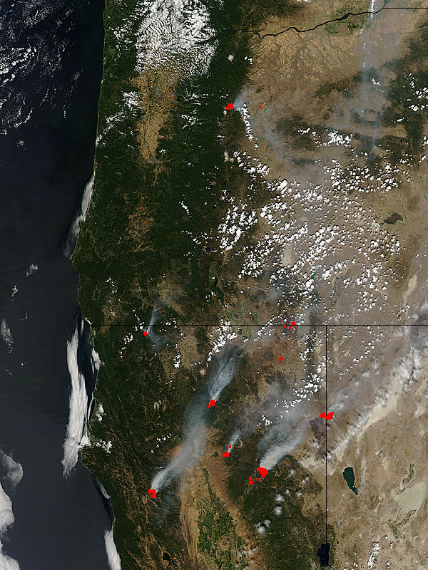 Fires and smoke in western United States - related image preview