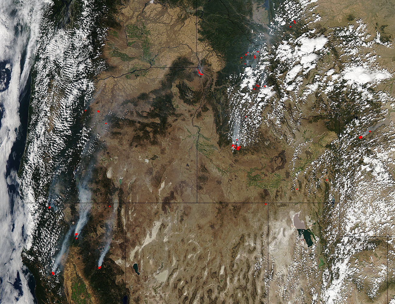 Fires and smoke in western United States (afternoon overpass) - related image preview