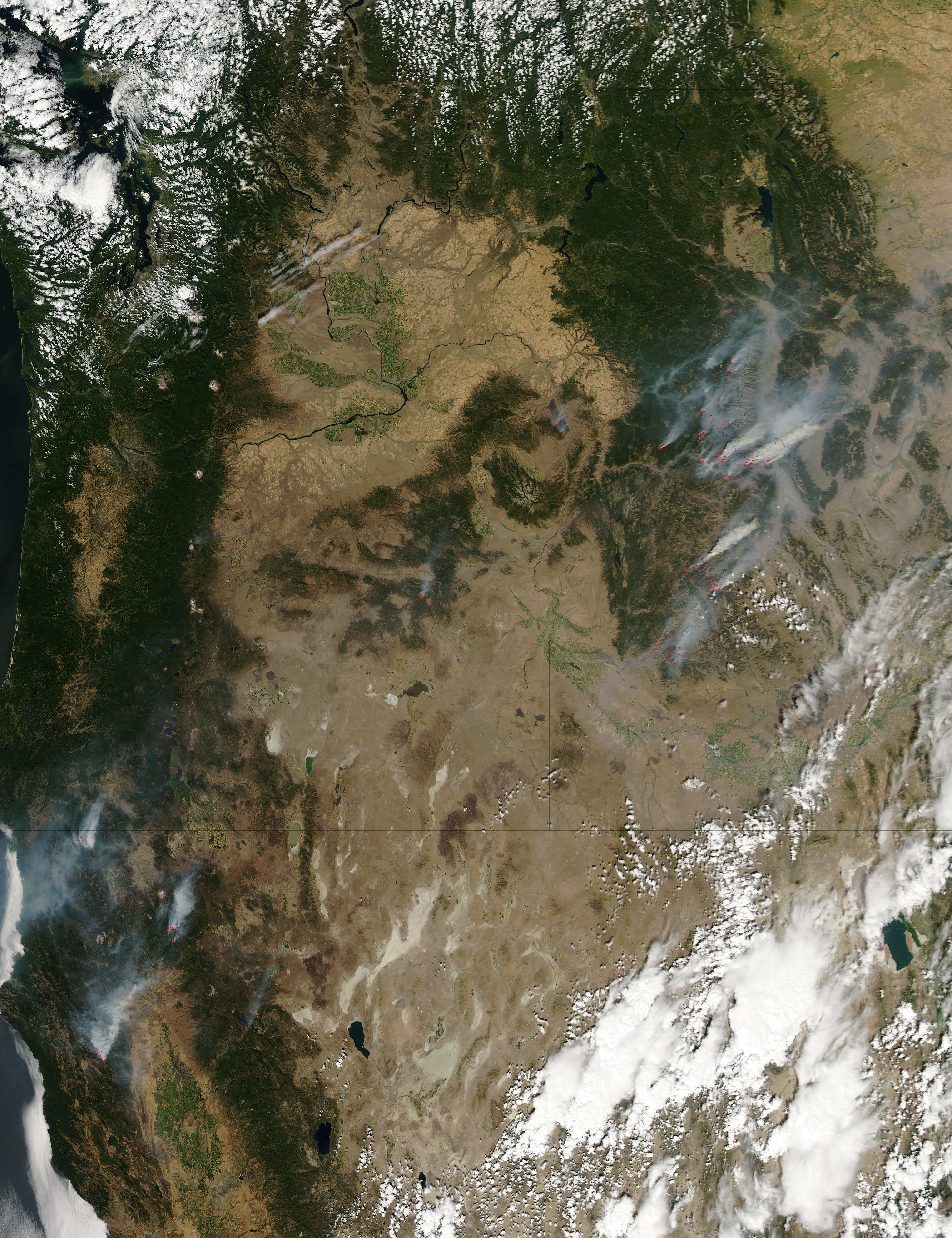 Fires and smoke in western United States - related image preview