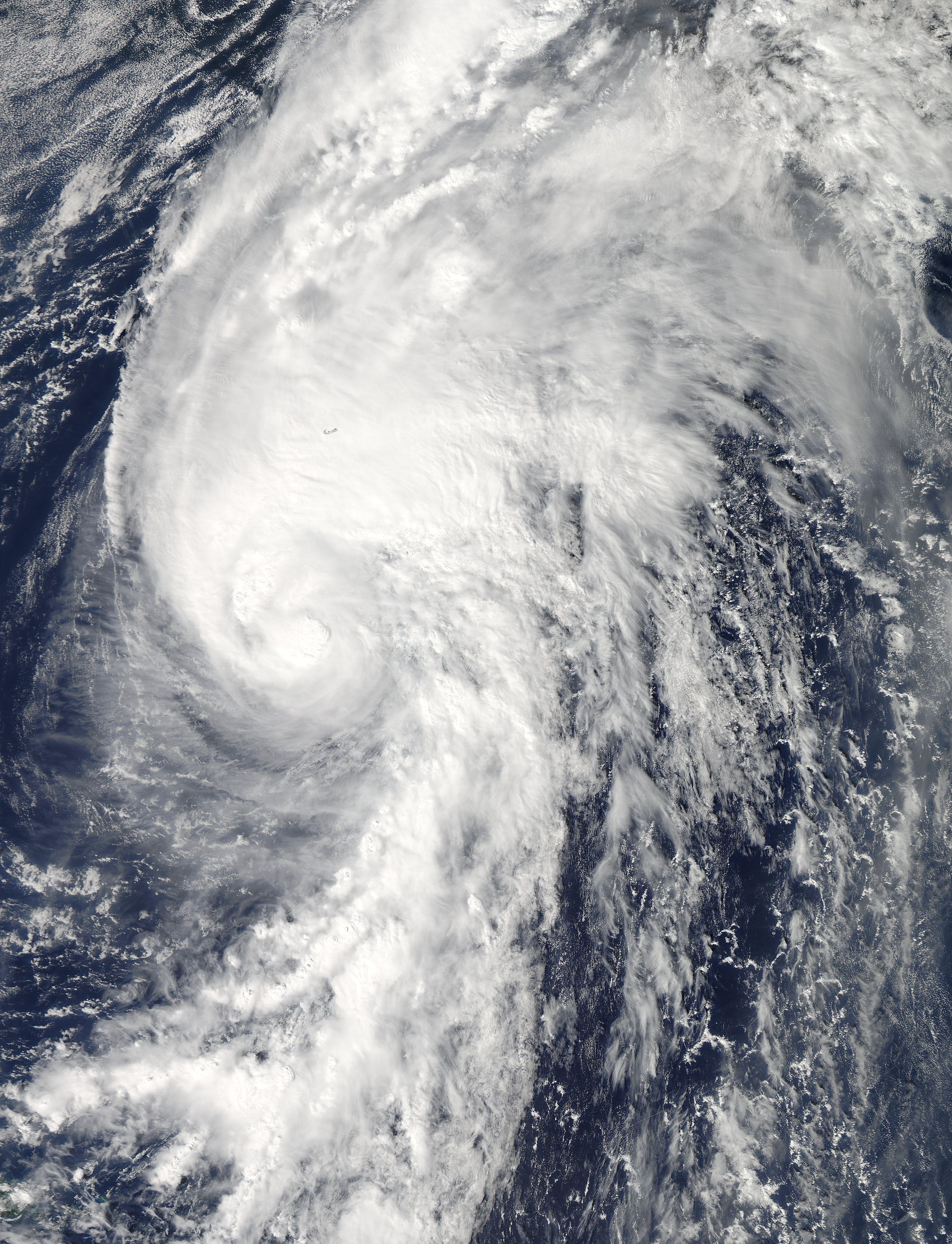 Hurricane Rafael (17L) over Bermuda - related image preview