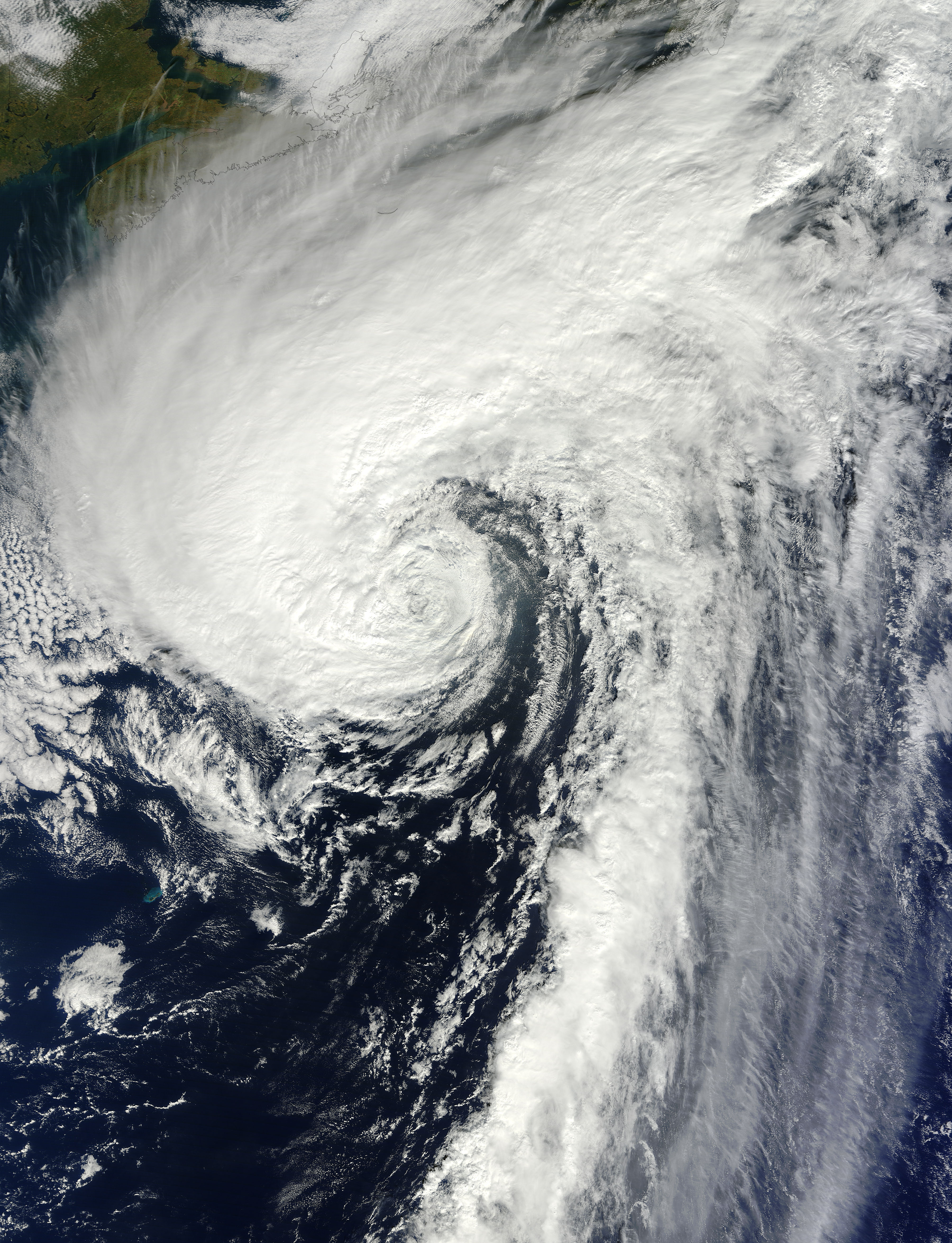 Hurricane Rafael (17L) in the North Atlantic - related image preview