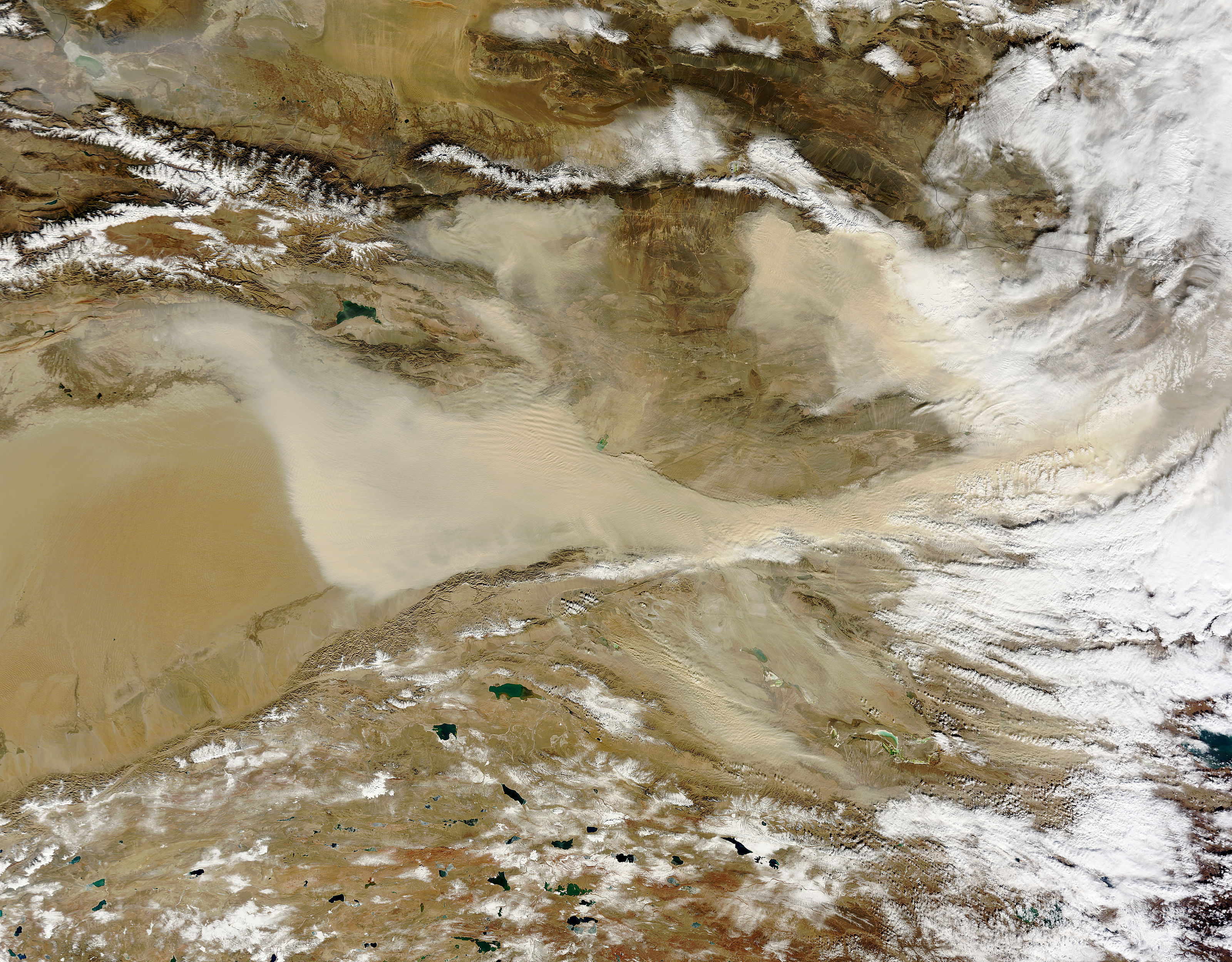 Dust storms in western China - related image preview