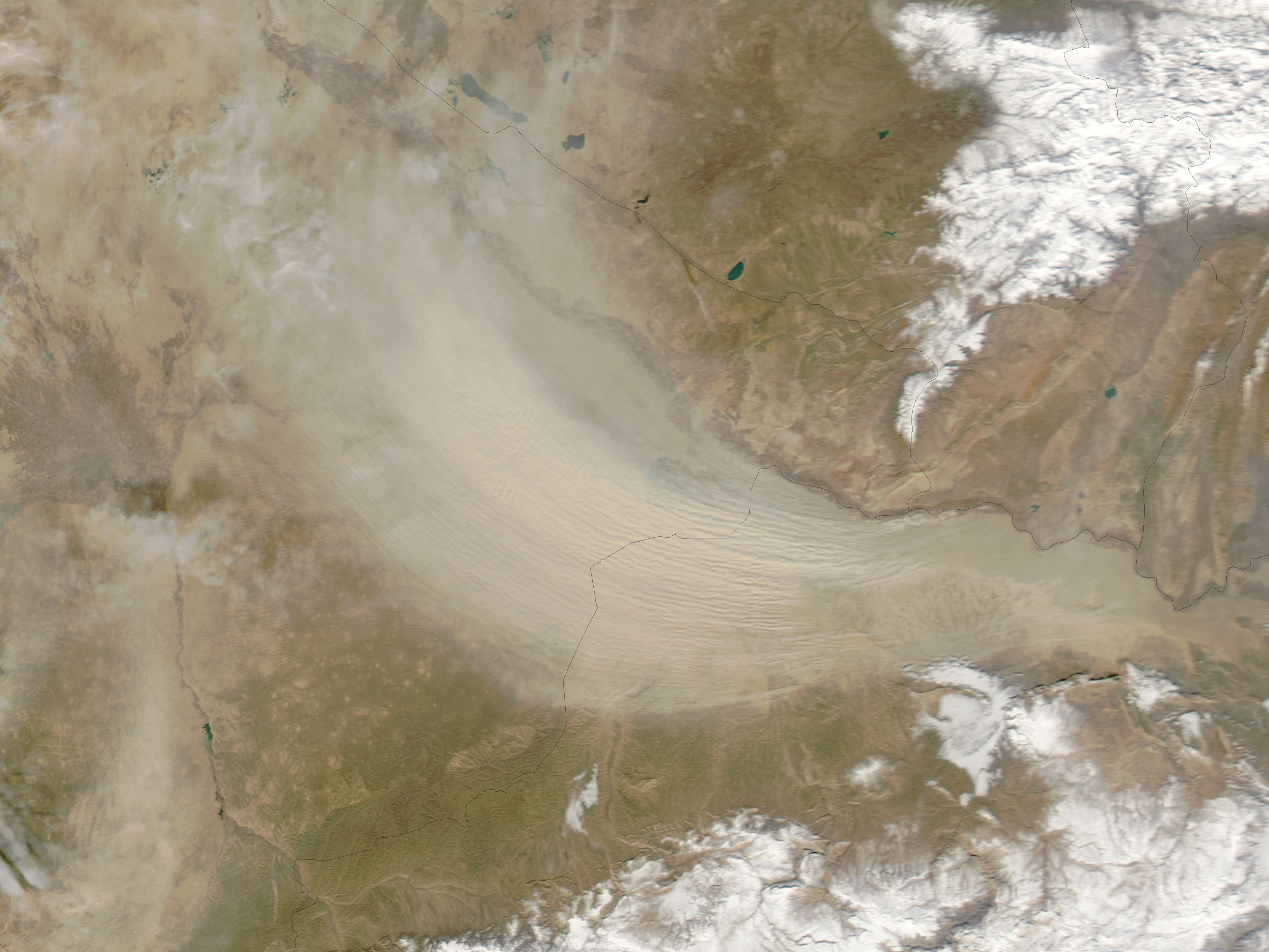 Dust storm in southwest Asia - related image preview