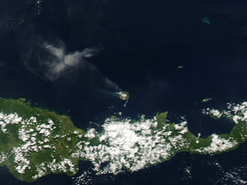 Plume from Paluweh, Indonesia - related image preview