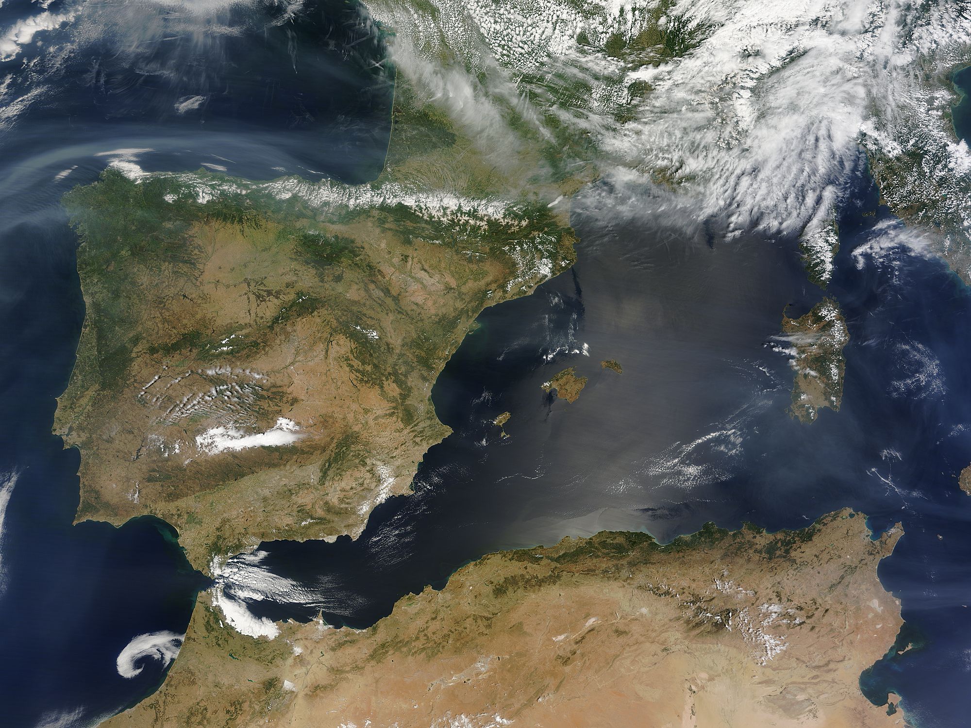 Smoke from Canadian fires over the Mediterranean Sea - related image preview