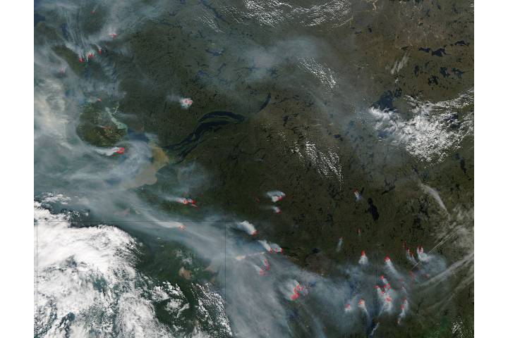 Fires and smoke in western Canada - selected child image