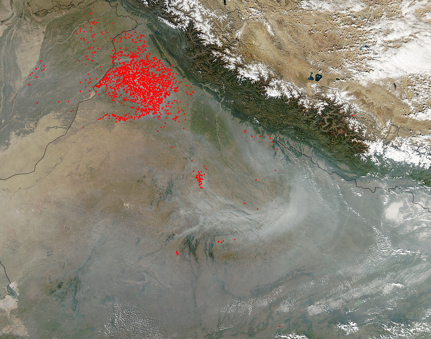 Fires and smoke in northern India - related image preview