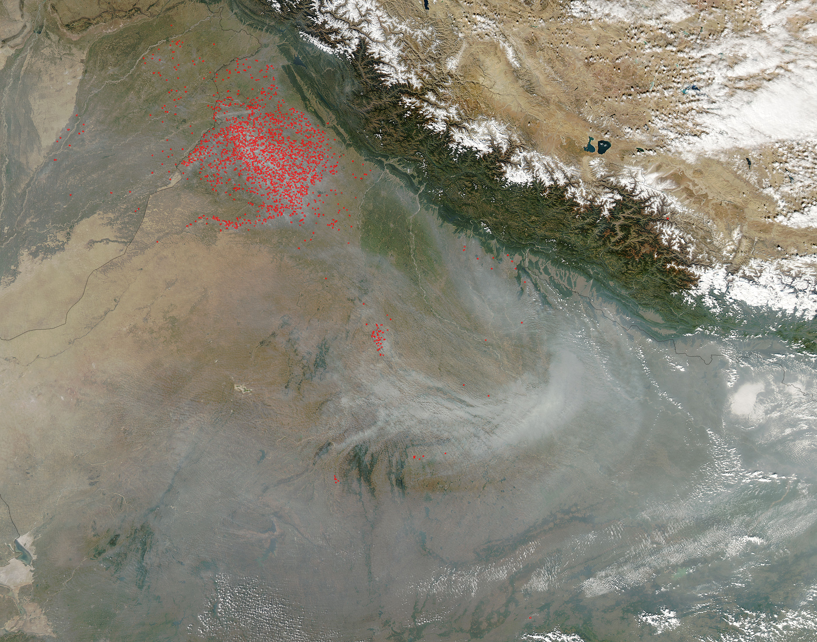 Fires and smoke in northern India - related image preview