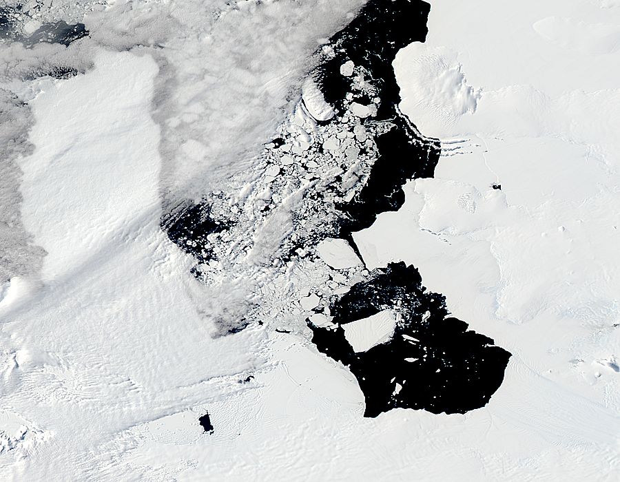 Iceberg from Pine Island Glacier, Antarctica (afternoon overpass) - related image preview