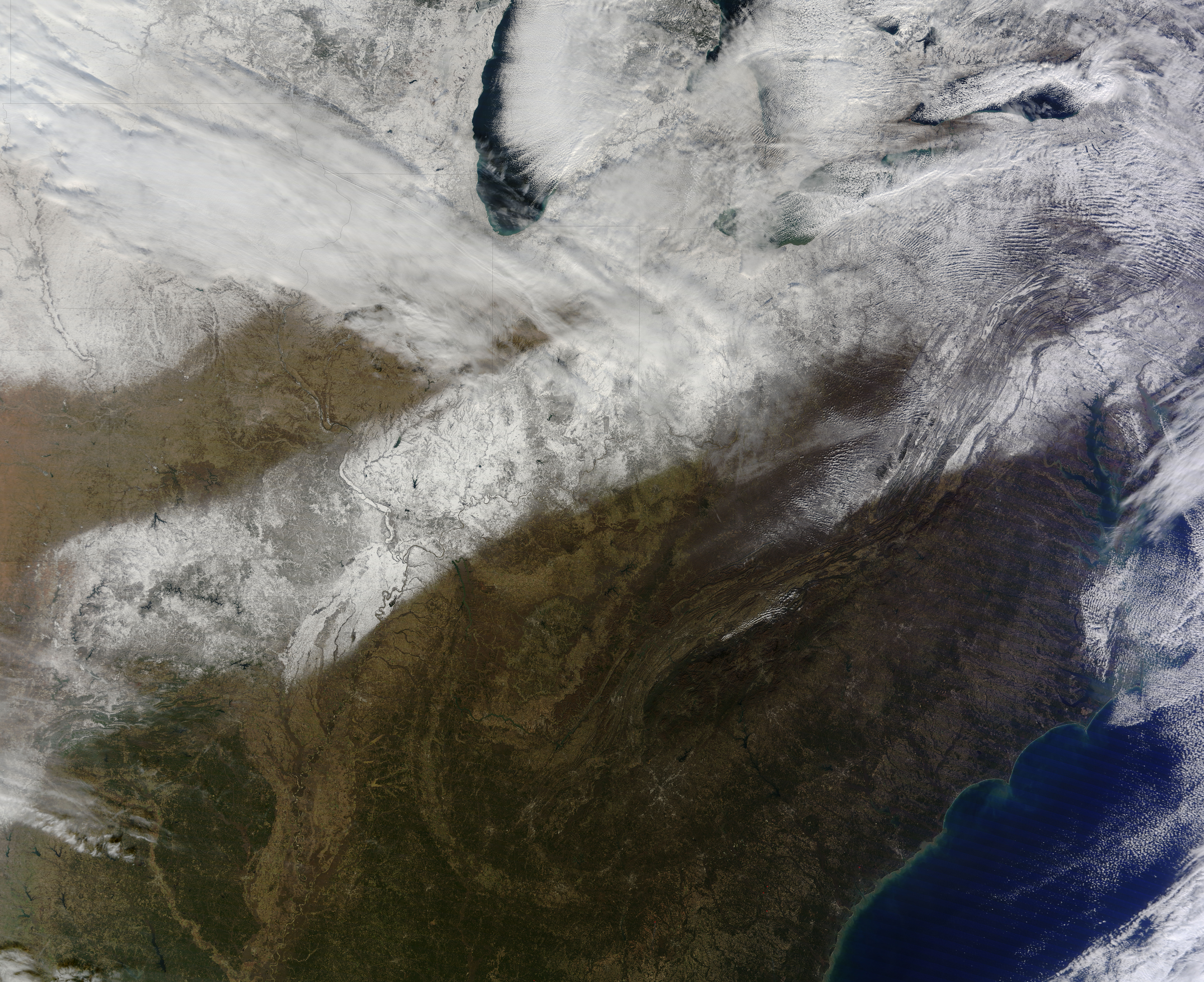 Snow across the Midwest United States - related image preview