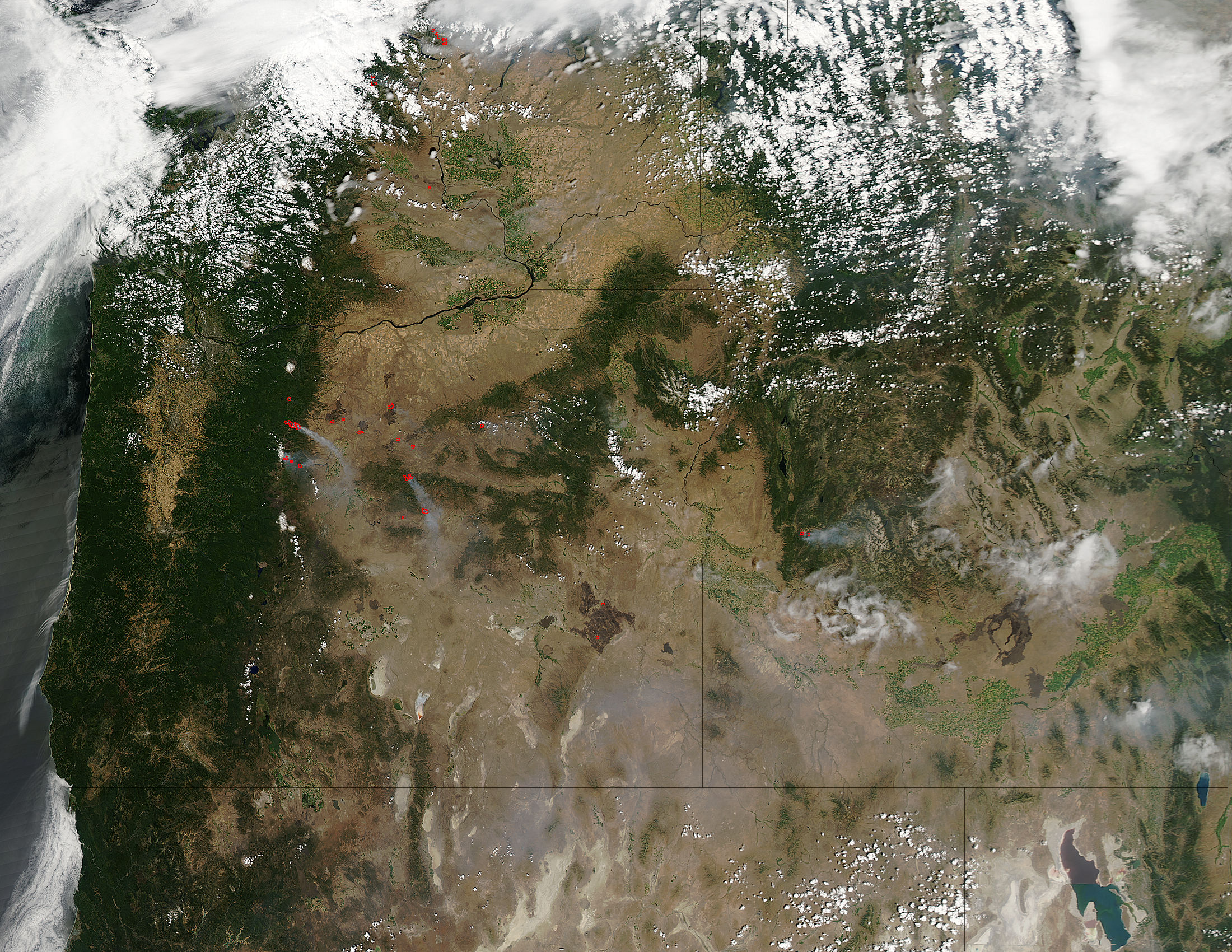 Fires and smoke in Oregon - related image preview