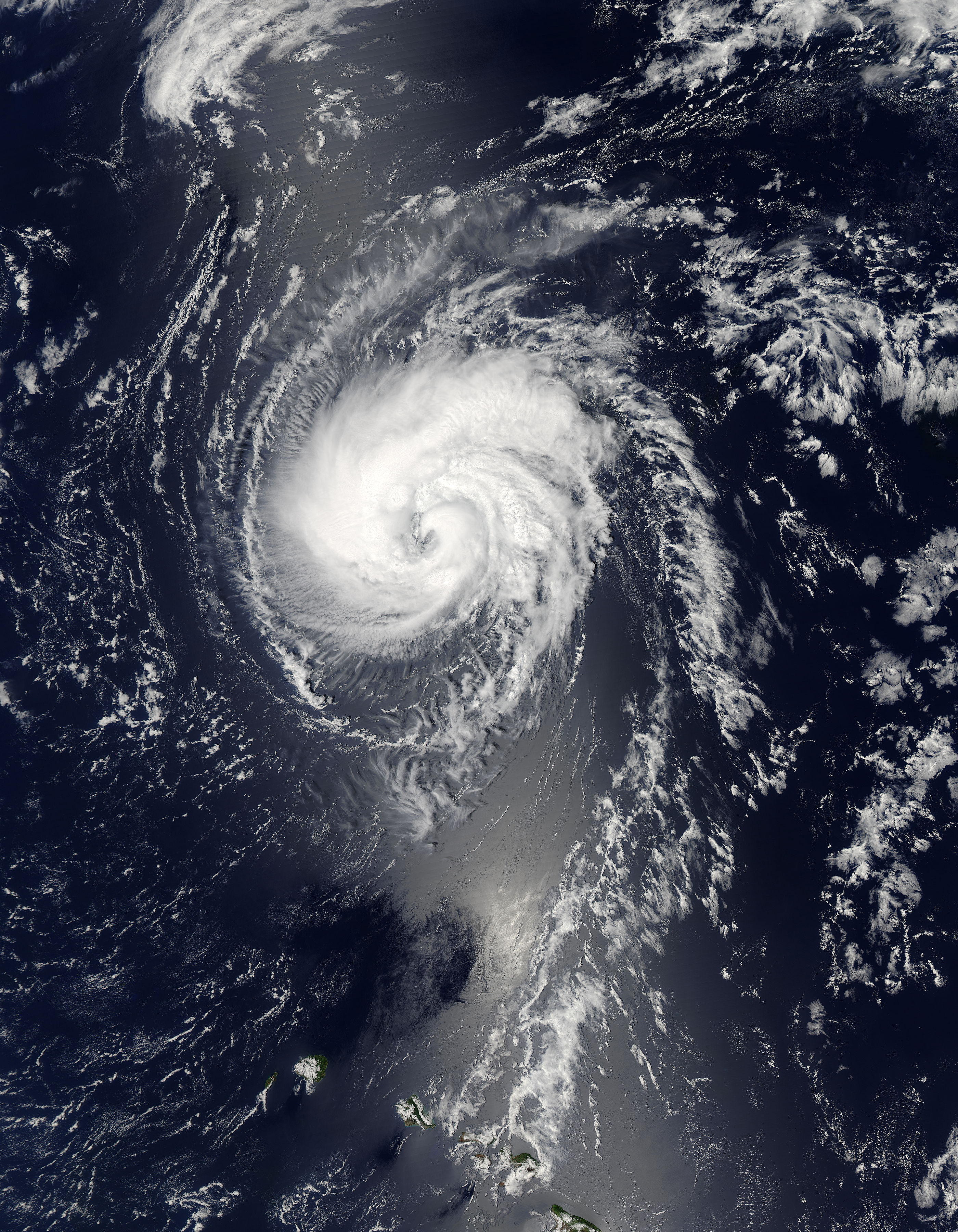 Hurricane Julio (10E) in the North Pacific Ocean - related image preview