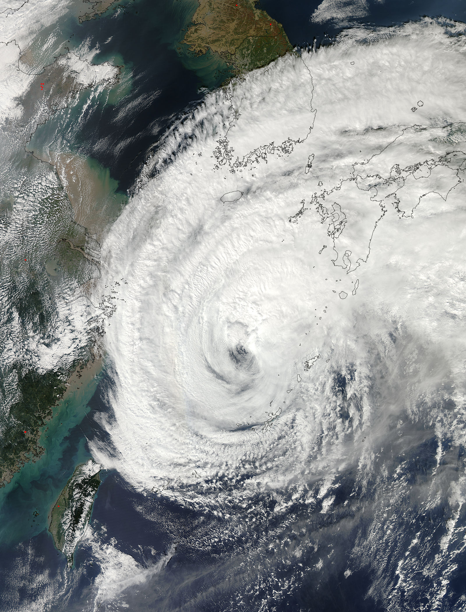 Tropical Storm Vongfong (19W) approaching Japan - related image preview