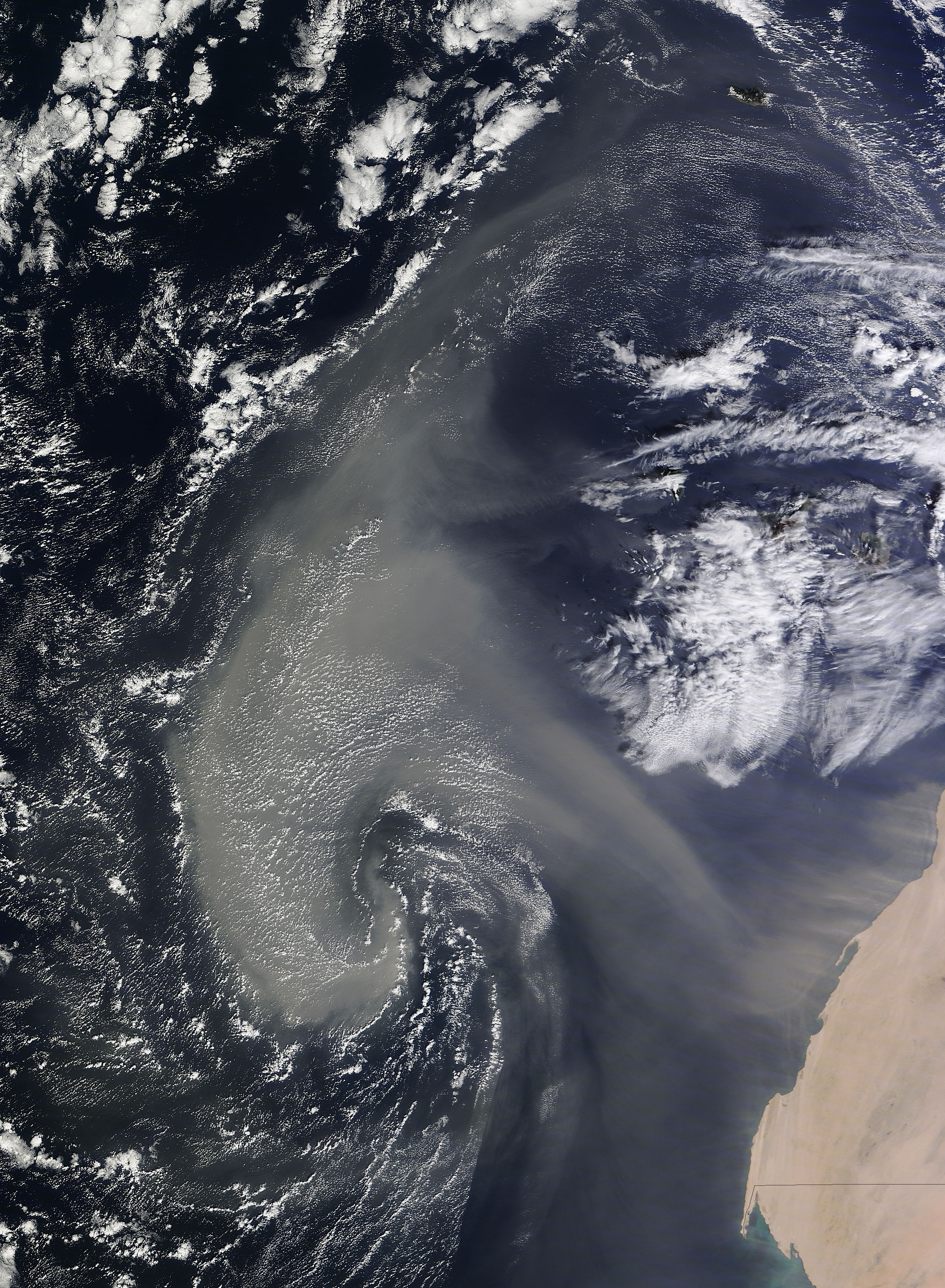 Dust storm off West Africa - related image preview