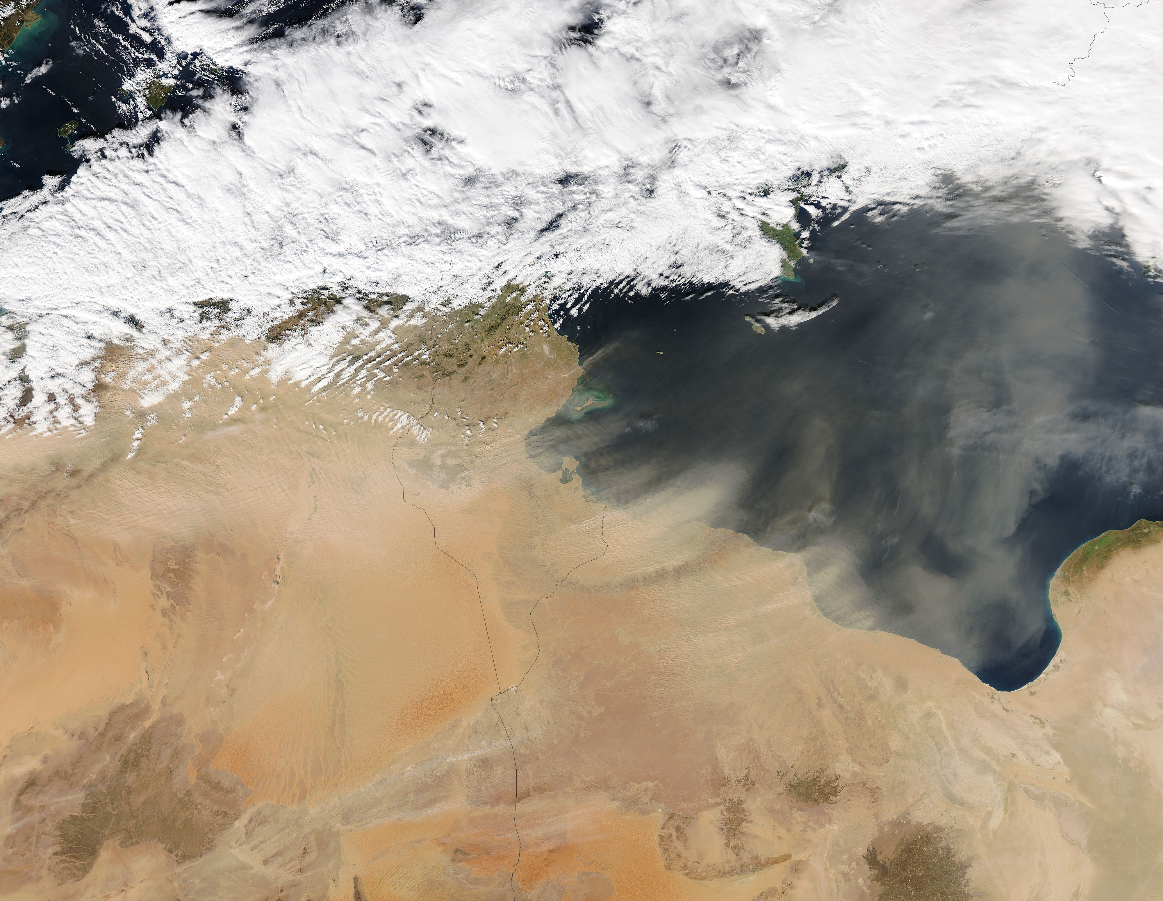 Dust storms in northern Sahara Desert - related image preview