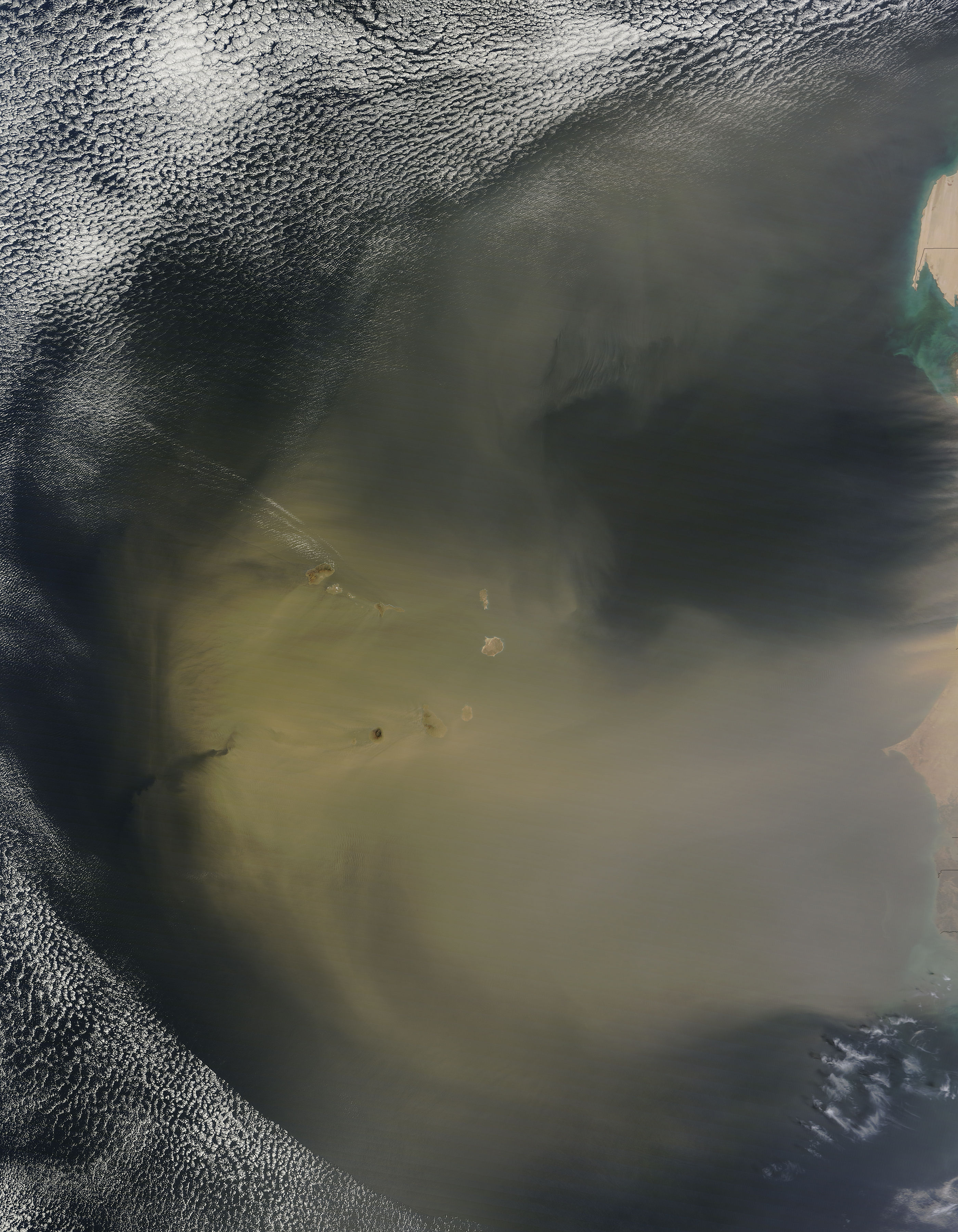 Dust storm off West Africa - related image preview