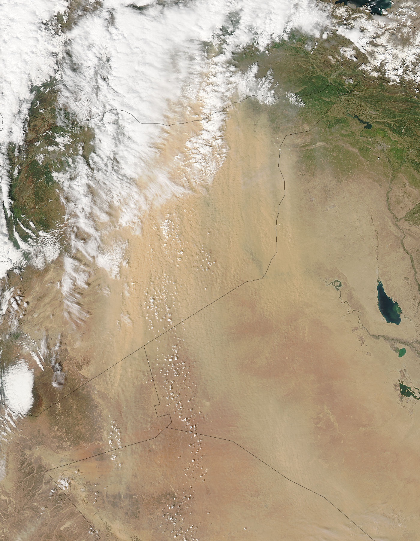 Dust storm in eastern Syria - related image preview