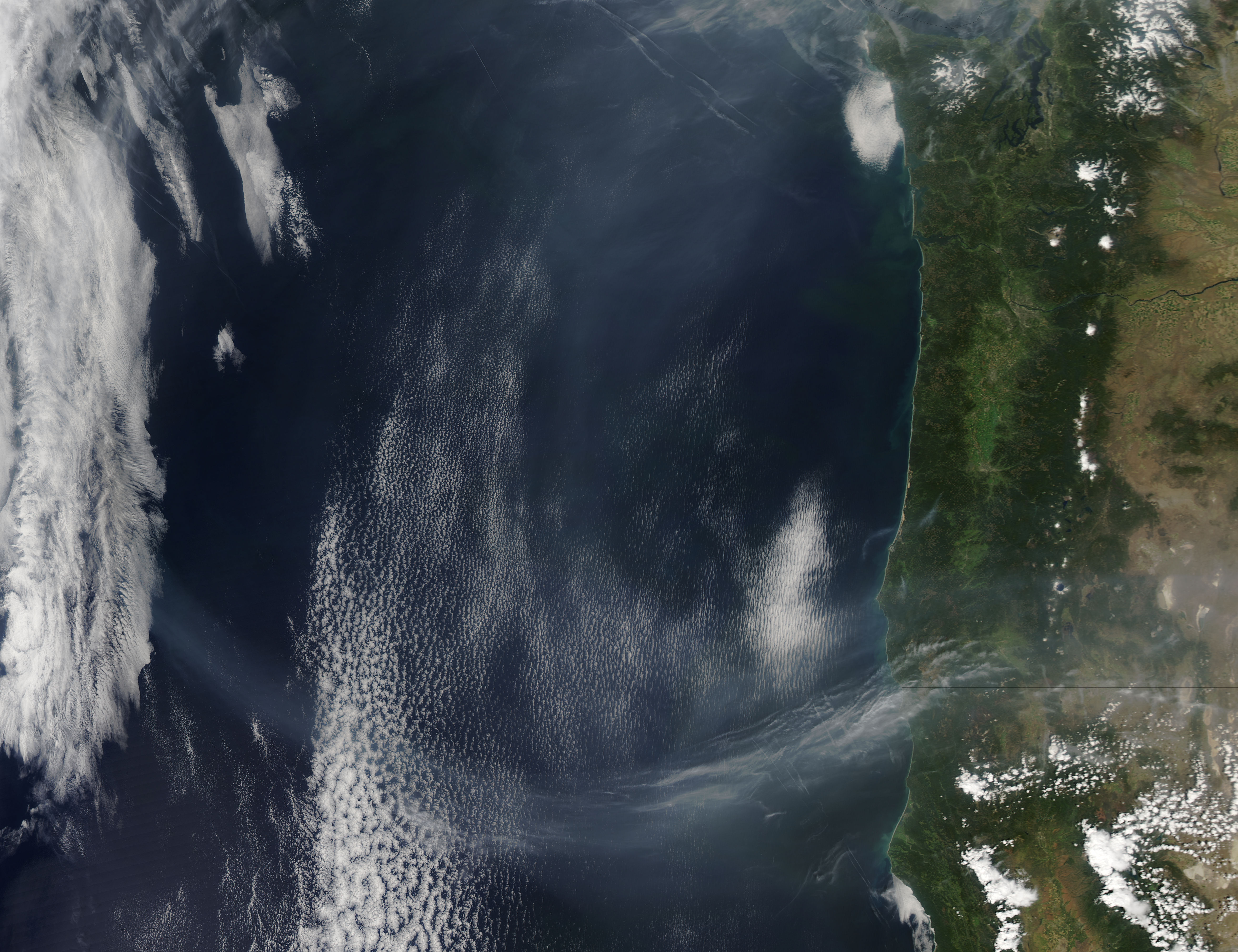 Smoke from Siberian fires off the West Coast - related image preview