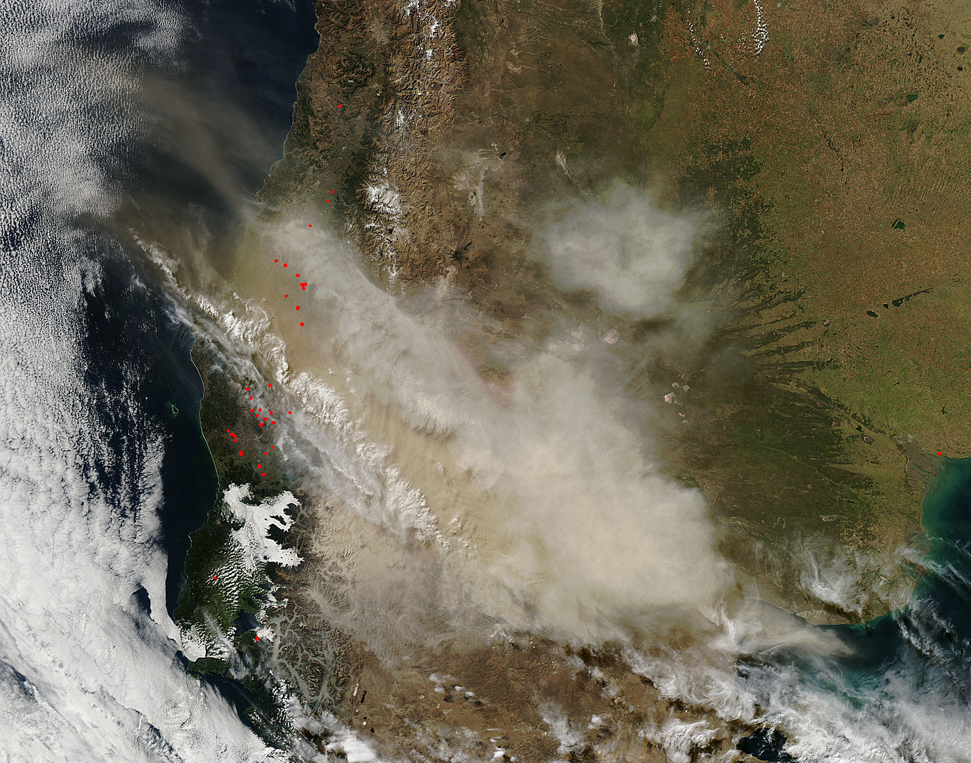 Plume from Calbuco volcano, Chile (afternoon overpass) - related image preview