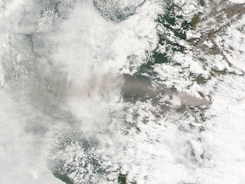 Plume from Cotopaxi, Ecuador - related image preview