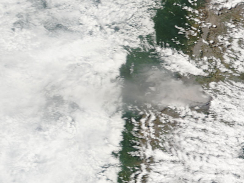 Plume from Cotopaxi, Ecuador - related image preview