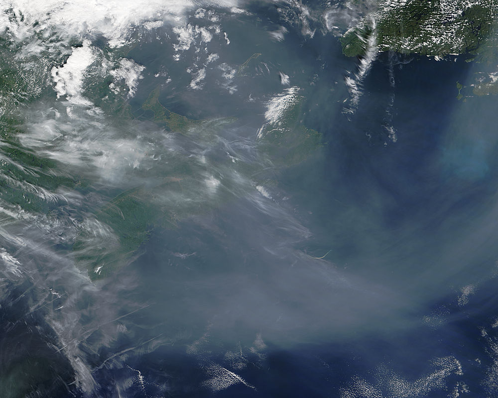 Smoke from western wildfires over the Atlantic Ocean - related image preview
