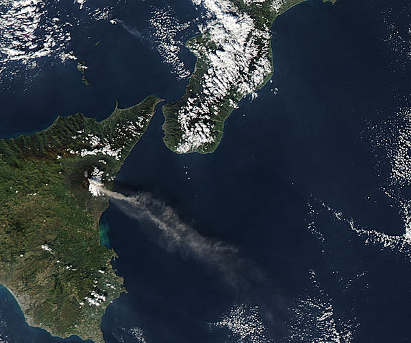Activity at Mt. Etna and Stromboli (afternoon overpass) - related image preview