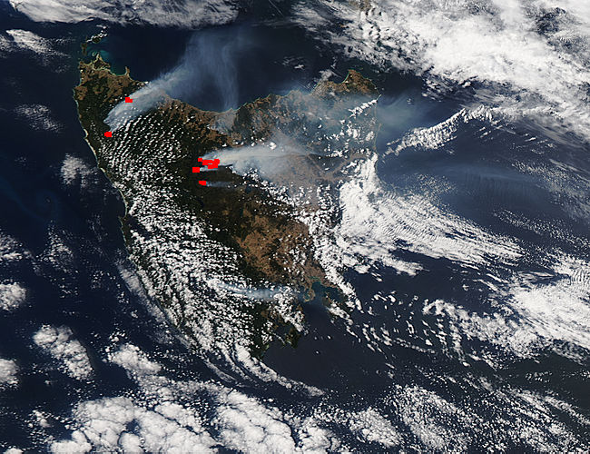 Fires and smoke in Tasmania - related image preview