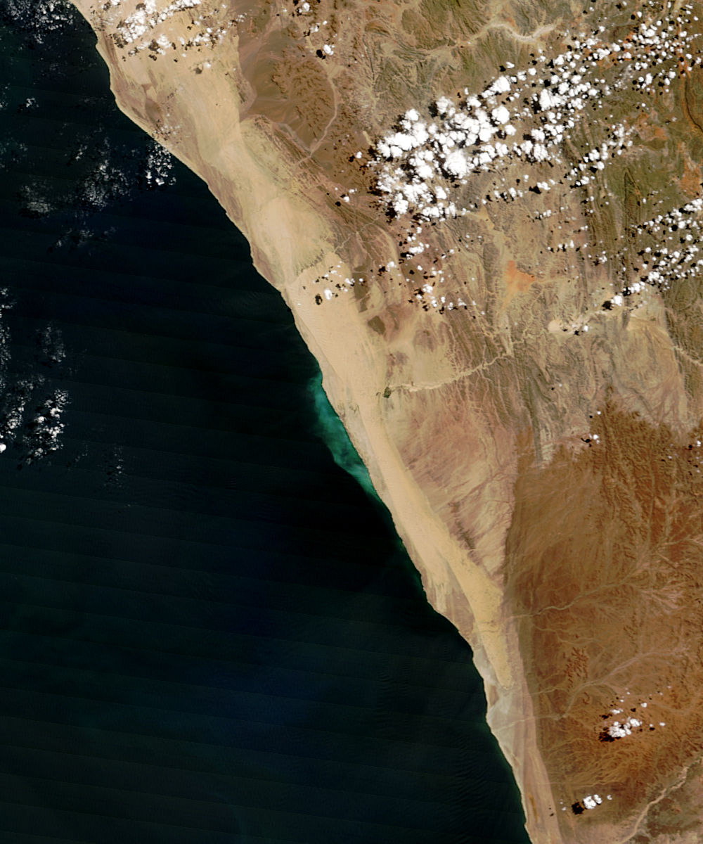 Hydrogen sulphide eruptions along the coast of Namibia - related image preview