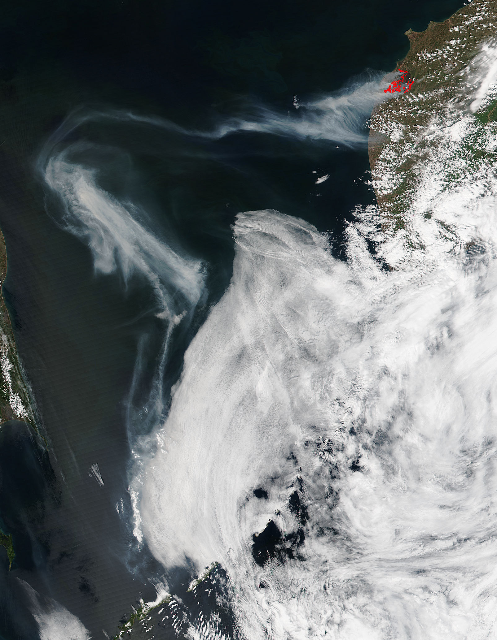 Smoke from fires in southwest Kamchatka - related image preview