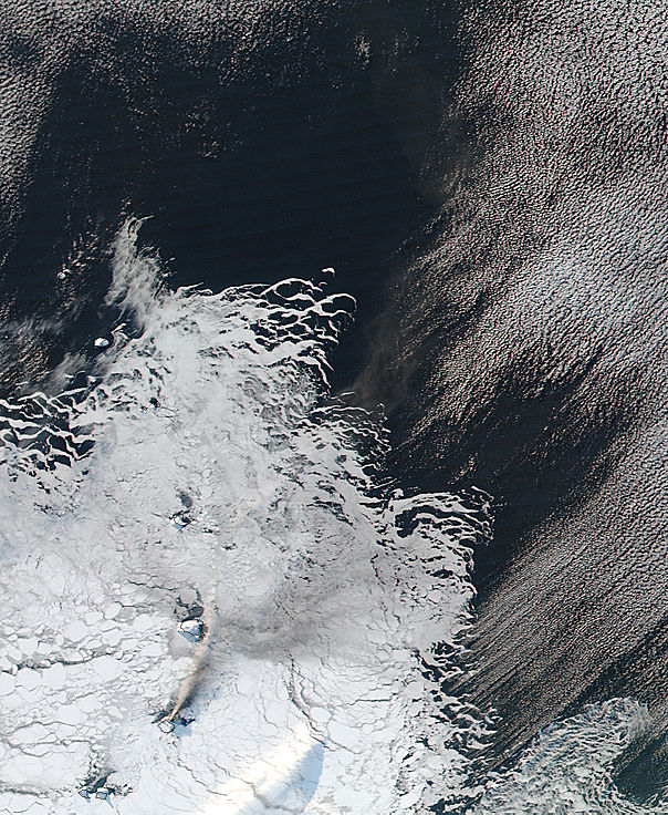 Eruption of Bristol Island volcano, South Sandwich Islands - related image preview